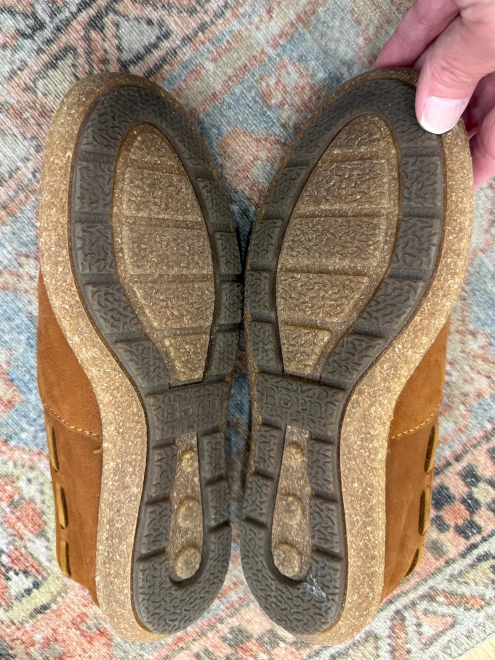 Born Naya slip-on Size 37